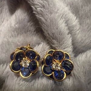 Avon Vintage Gold Tone, Blue & Clear Crystal, Clip On Earrings, excellent cond.